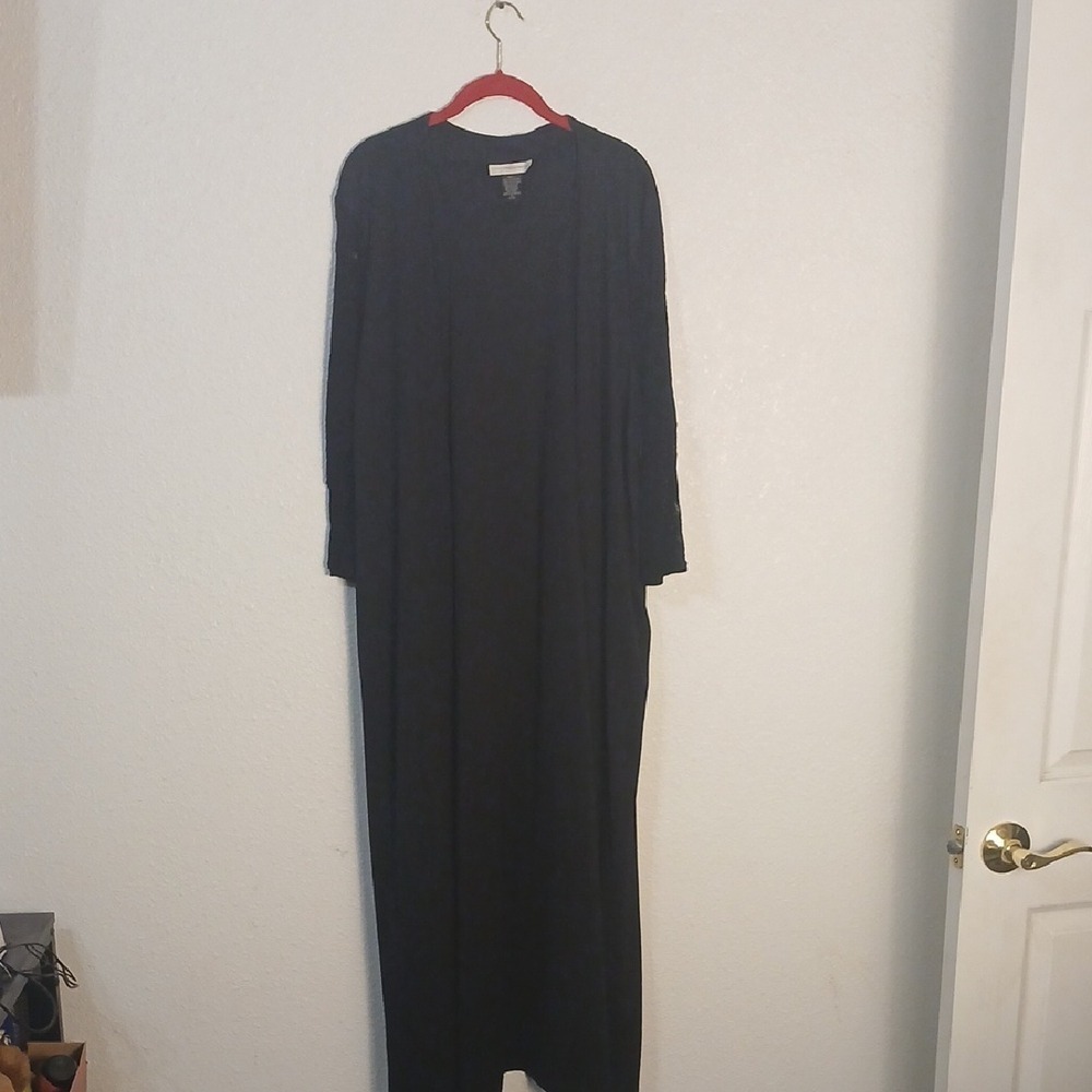 Casual Black Long Sleeve Crew Neck Gown